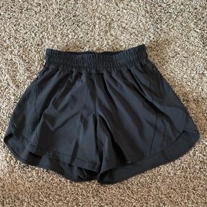 Lululemon Track That Mid-rise Lined Short 5”